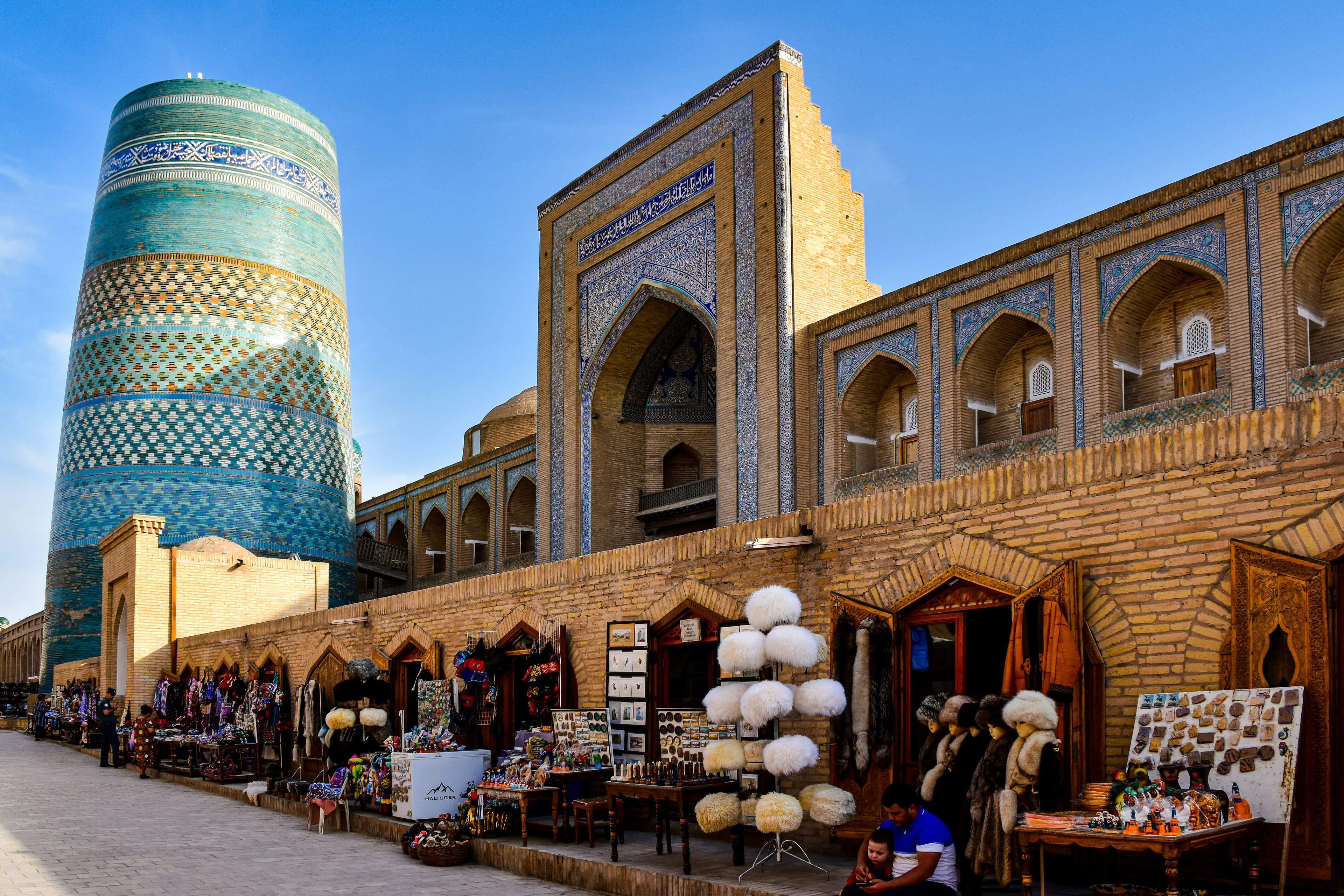 The best ways to travel around in Uzbekistan